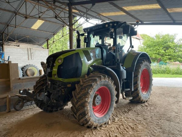 🚜 Tracteur Claas AXION 820 CEBIS – 225 ch – 4RM – 2015