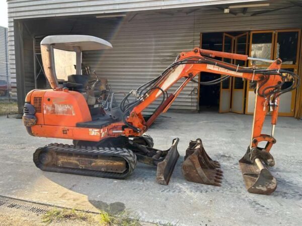 Mini-pelle Hitachi FH22.2 – Occasion – Fiabilité & Performance